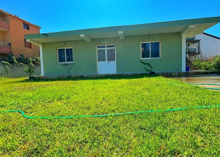 Green Home Feriehus Durrës